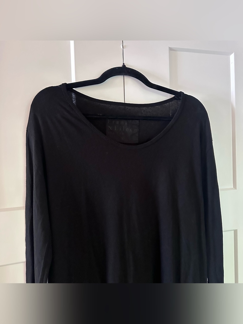 Frank & Eileen Black Long Sleeve High-Low Tunic Top - Picture 3 of 6